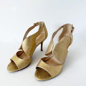 Nine West Women's Galavan Metallic Dress Sandal Size 7.5